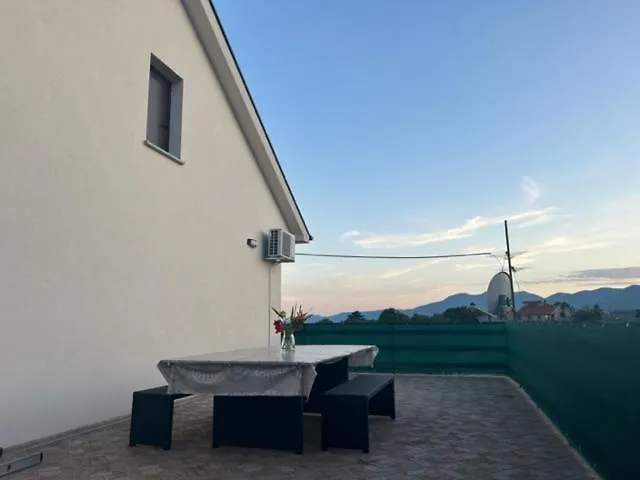 Deluxe Apartman Mimi Viskovo With A Free Parking Space